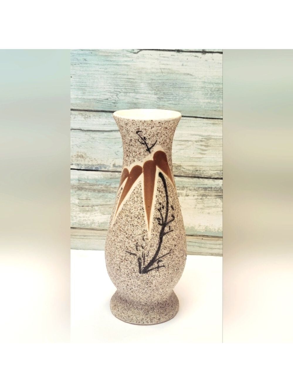 Speckled Cream Vase 7 Inch